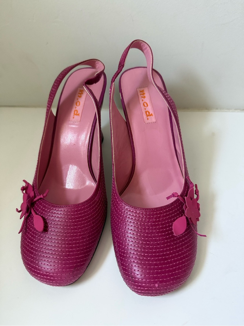 Vintage m.o.d. Women's Pink Slingback Pumps